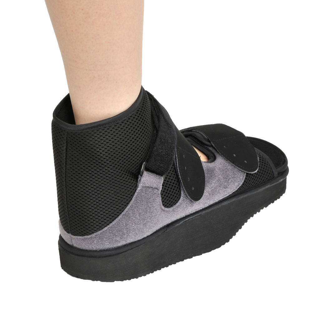 597 Dynamic Forefoot Offloading Shoe