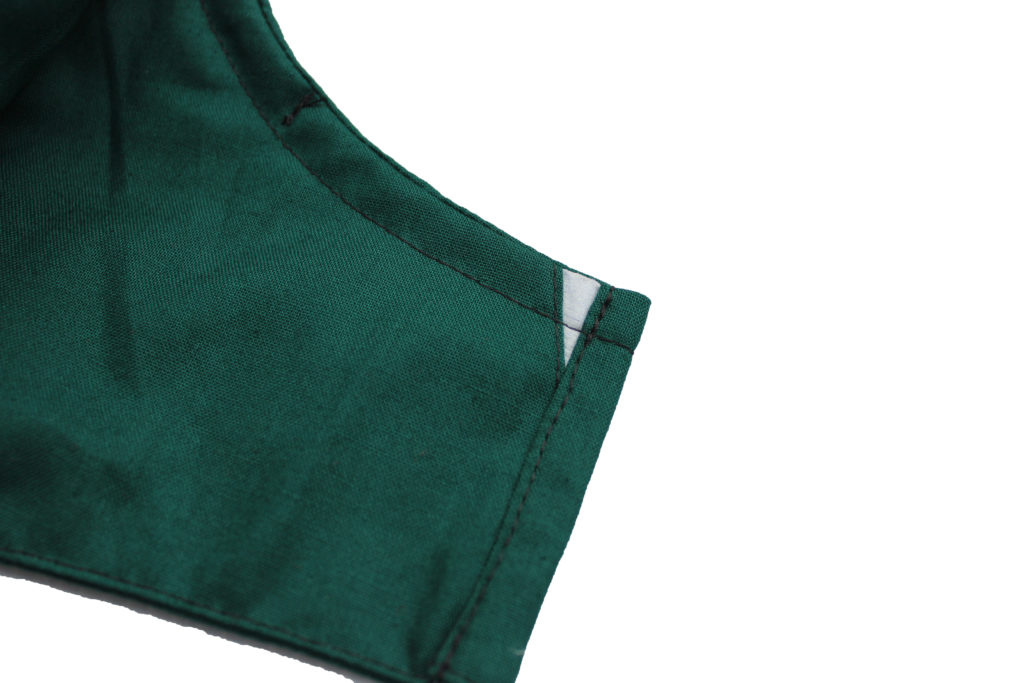 R22 Retail Reusable Face Mask – 3-Layer