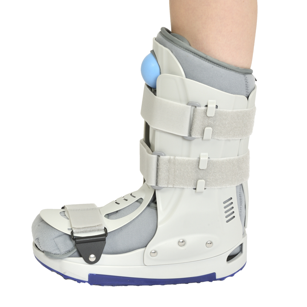 5575 Dynamic Air Walker Short